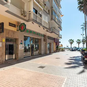 Steps Away From The Sand/ Malagueta Apartament